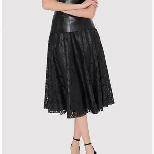 Milly Otha Textured Lace Midi Skirt in black size 8